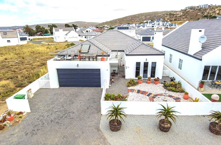 3 Bedroom Property for Sale in Sandy Point Western Cape